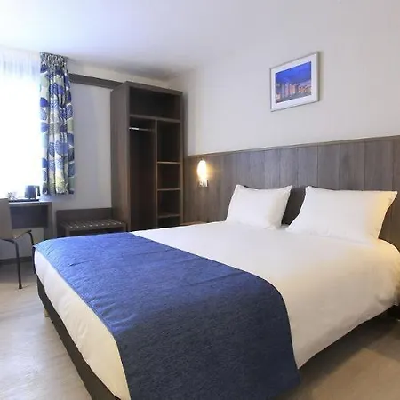 Jacquard Hotel