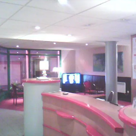 Jacquard Hotel